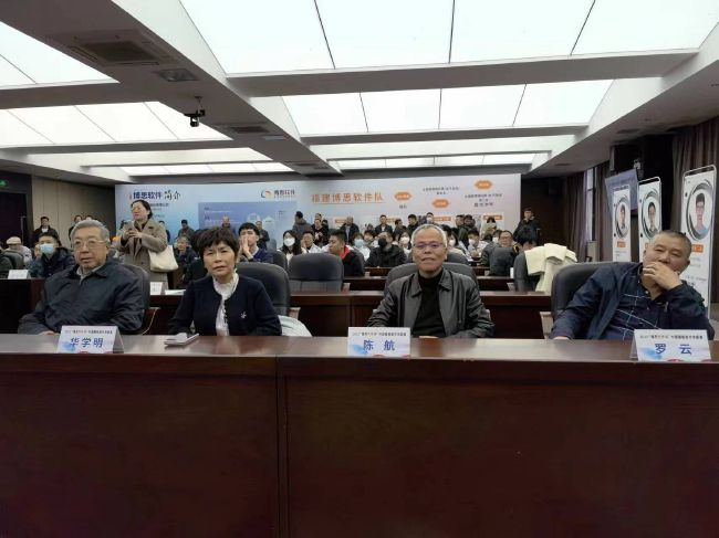 这个世界上，最不希望与哈米德和谈的，就是万龙殿。